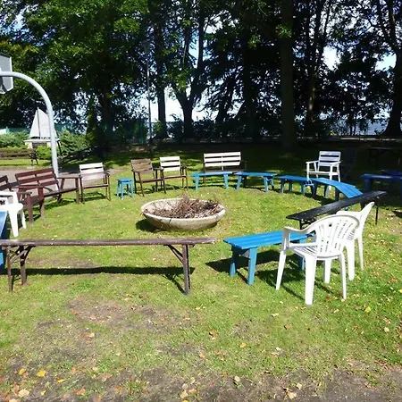 Osrodek Wypoczynkowy Na Fali W Pucku Üdülőpark *